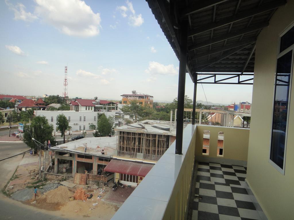 Marany Guesthouse Kampot Exterior photo